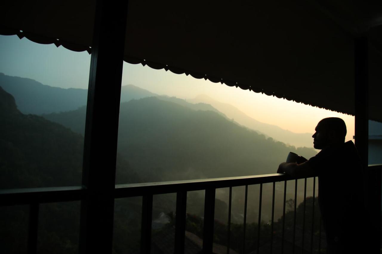 Dream Coconut Villa Resort Munnar Exterior foto